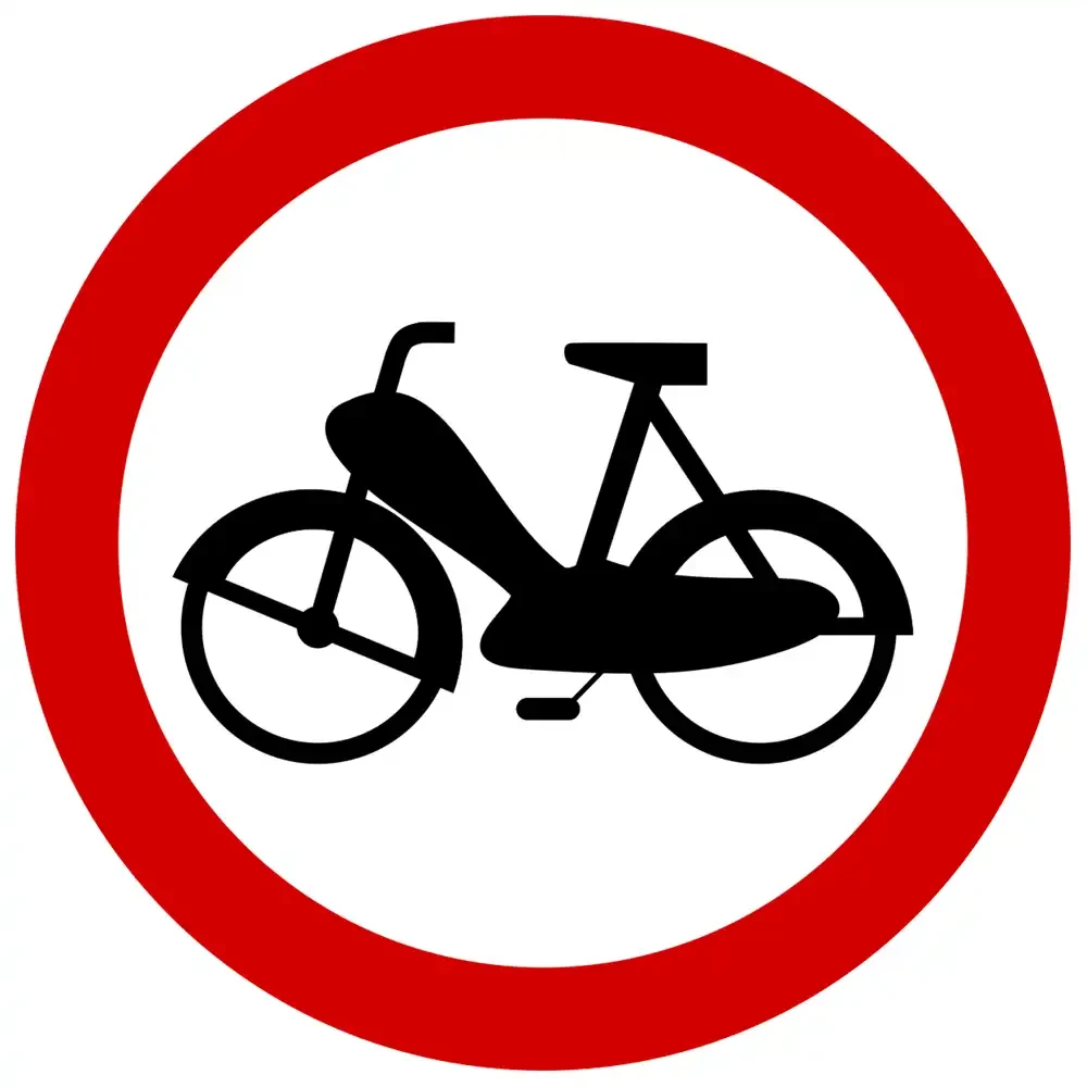 Znak drogowy B-10 - zakaz wjazdu motorowerow - folia II generacji.webp