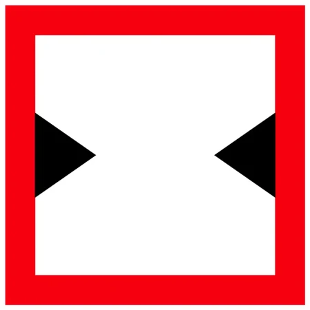 Znak Żeglugowy C. 3 - ograniczona szerokość szlaku lub kanału żeglownego - folia odblaskowa pierwszej generacji - 900 x 900 mm - sklep drogowy Widrog.webp