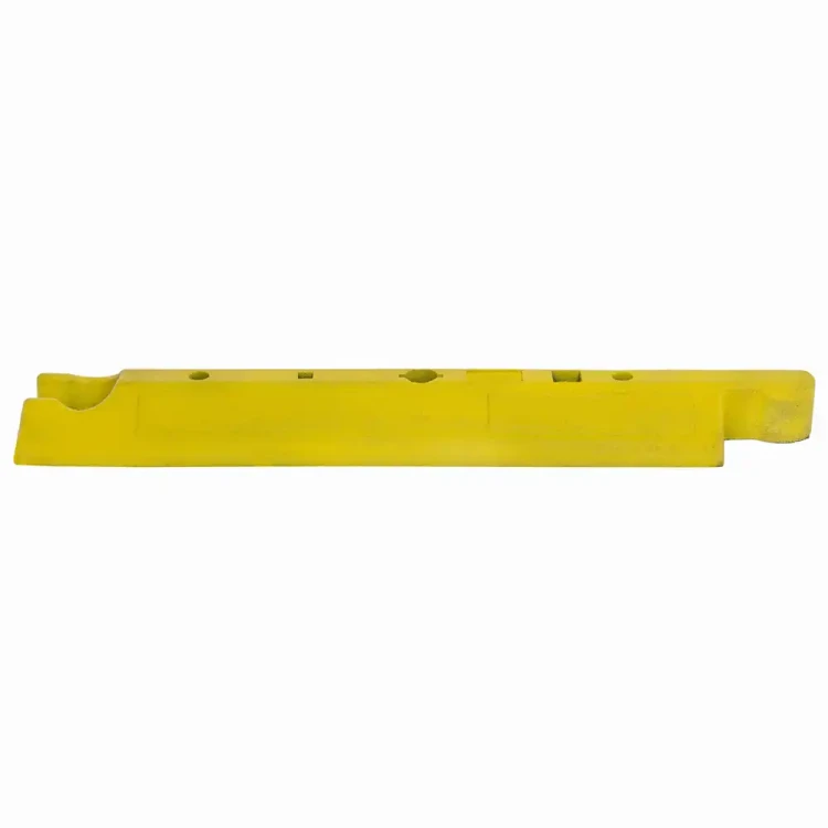 Separator drogowy U-25a - żółty - element środkowy - 1130x240x80 mm - sklep drogowy Widrog.webp