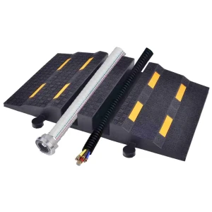 Próg kablowy - ochraniacz węży strażackich