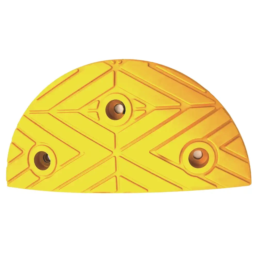 Próg podrzutowy EXELLENT - żółty element skrajny - LPPS 40 - 400 x 200 x 50 mm.webp