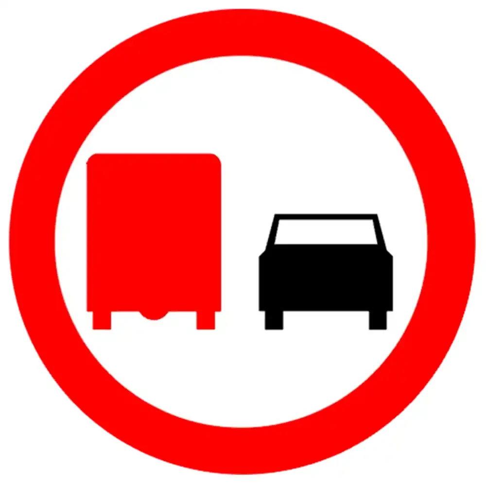 Znak drogowy B-26 - zakaz wyprzedzania przez samochody ciezarowe - folia odblaskowa I generacji - 800 mm - sklep drogowy Widrog.webp