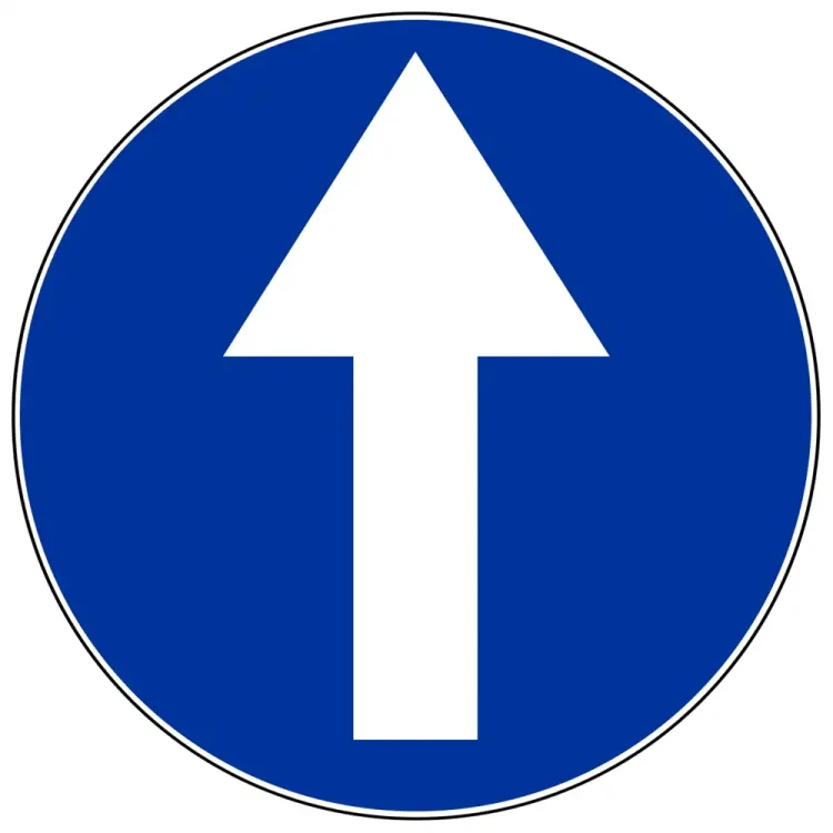 Znak drogowy C-5 - nakaz jazdy prosto - folia II generacji.webp