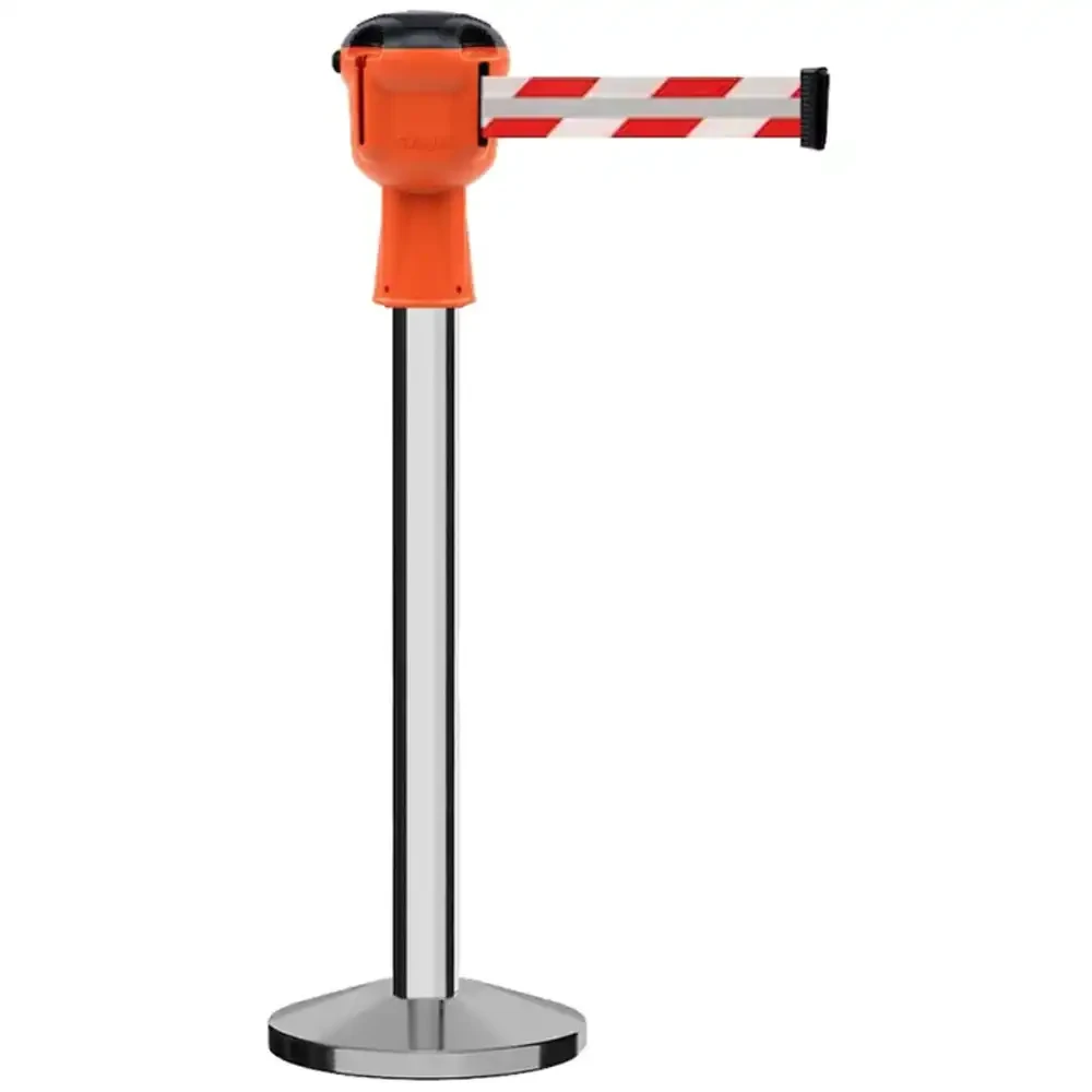 Słupek przemysłowy srebrny z głowicą SKIPPER i biało-czerwoną taśmą odblaskową - dł. 9 metrów - sklep drogowy Widrog.webp