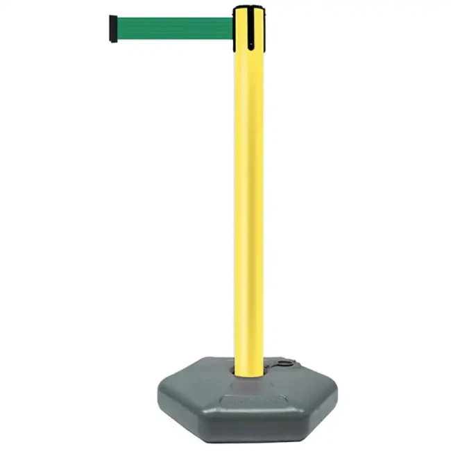Żółty słupek z tworzywa sztucznego TENSATOR® OUTDOOR - zielona taśma - dł. 3,70 m - sklep drogowy Widrog.webp