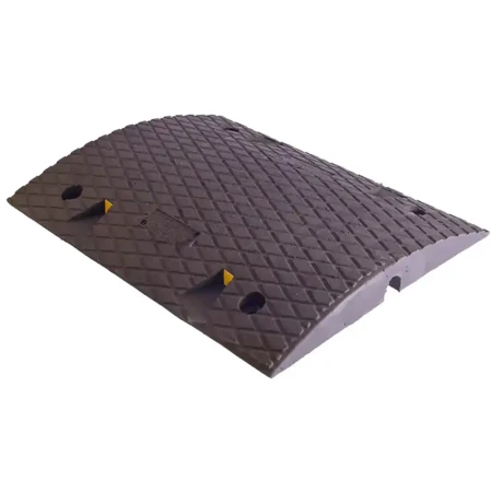 Próg zwalniający PW-40 - element środkowy czarny - 400x500x50 mm - sklep drogowy Widrog.webp