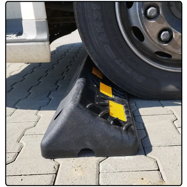 Ogranicznik parkingowy dla samochodów ciężarowych TIR – PARKSTOP - Truckstoper - sklep drogowy Widrog.webp