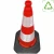 Pachołek drogowy U-23c, 50 cm, z dwoma odblaskowymi pasami Sealbrite. Stabilny stożek ostrzegawczy z recyklingu, idealny do znakowania robót drogowych, stref budowy i parkingów. Wysoka widoczność, wytrzymała, czarna podstawa. Sprzęt BHP JSP