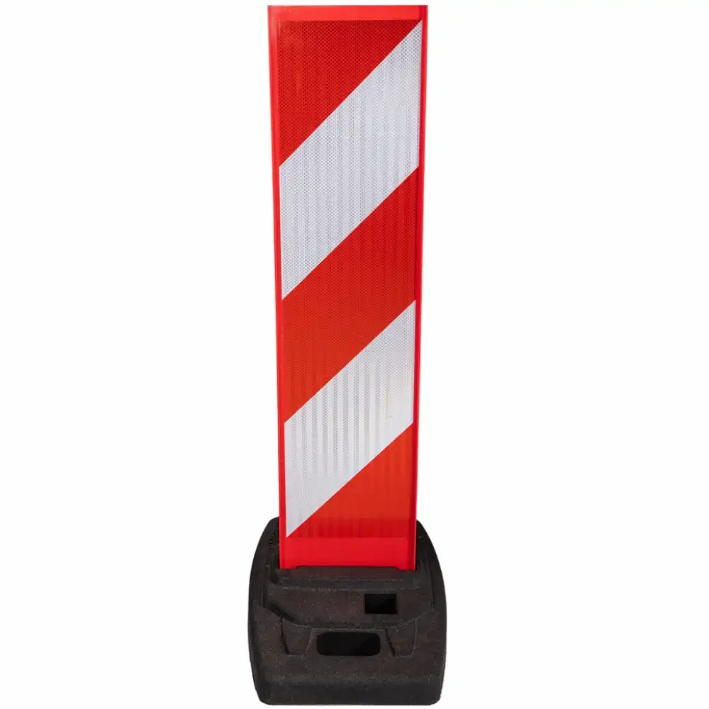 Elastyczna tablica ostrzegawcza U-21 Viwa na stabilnej, gumowej podstawie. Odblaskowe pasy ostrzegawcze w kolorach czerwonym i białym. Idealna do wyznaczania stref na drodze, placach budowy, parkingach czy eventach