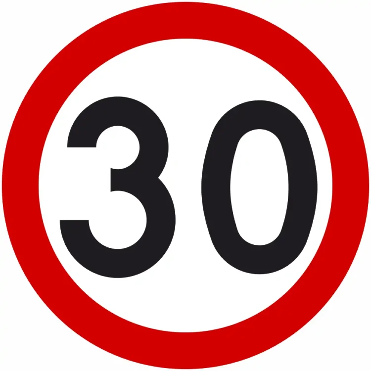 Znak drogowy B-33 Ograniczenie Prędkości 30 km/h. Koło, tło białe, obwódka czerwona, czarna liczba 30. Średnica 600 mm, folia odblaskowa I Generacji. Profesjonalny, certyfikowany znak drogowy dla stref zamieszkania, osiedli i parkingów