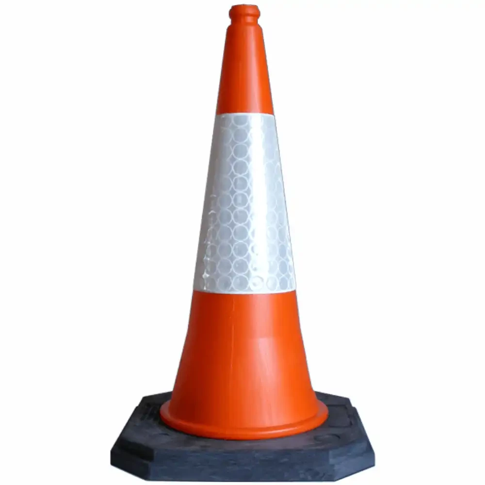 Pachołek Drogowy Starlite U-23b 75cm – Rękaw Odblaskowy Starlux z pomarańczowym korpusem i pryzmatyczną folią odblaskową na czarnej ośmiokątnej podstawie antypoślizgowej