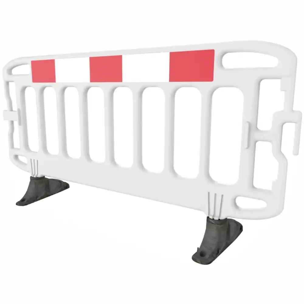 biala-bariera-drogowa-navigator-2m-z bialo-czerwonym-pasem-odblaskowym-widok-z-przodu-stopy-czarne anti-trip-jsp.webp